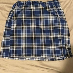 Large plaid skirt RUE 21